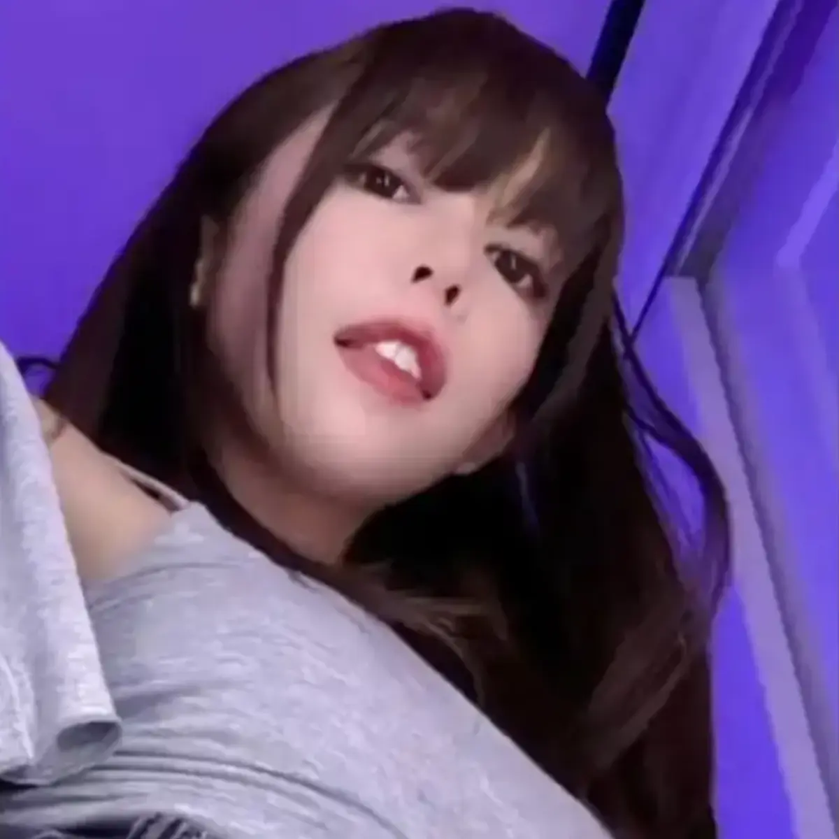 《绯红小猫KittyKum》全集资源高清HD无删减完整版-绯红小猫KittyKum系列1080P蓝光在线观看-免费播放