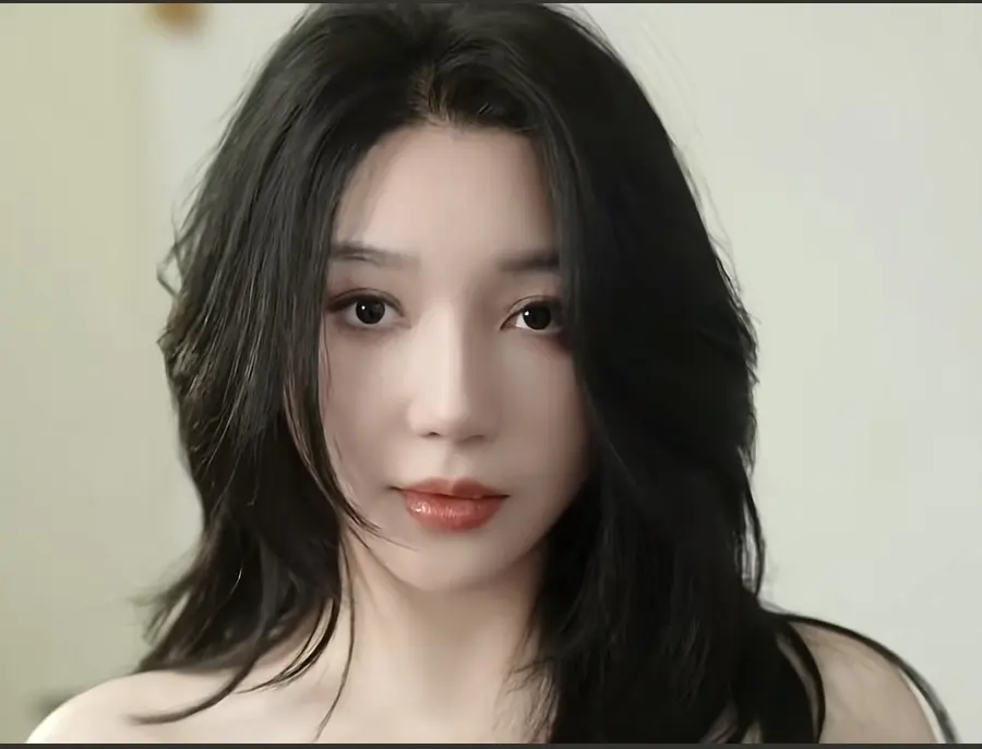 教母eily三部曲全集免费下载-《三人行》eliy短剧在线看HD高清-三人行无删减完整版-Eily全部作品合集免费下载