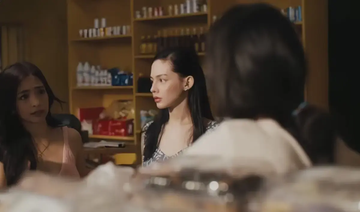 菲律宾电影《奶油馅饼》1080P高清完整版资源下载-主演安杰尔卡斯特罗中字蓝光无删减-奶油馅饼全集免费在线观看-无广告播放